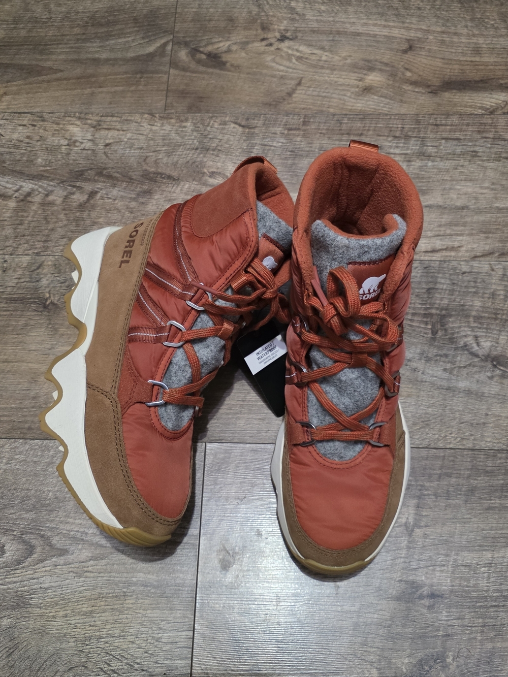 Sorel Women's Rust Orange and Gray Winter Lace-Up Boots Women 7.5